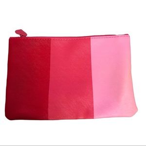 ⭐️Pink/Red Makeup Bag!⭐️
